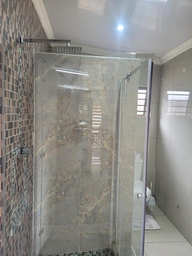 Palm Guesthouse Zeerust Zewnętrze zdjęcie