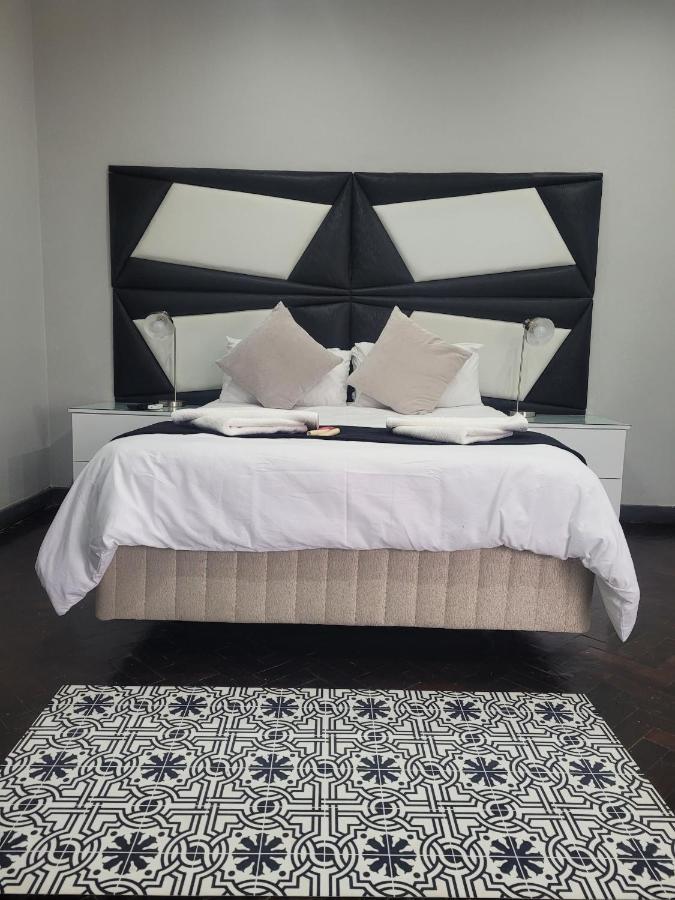 Palm Guesthouse Zeerust Zewnętrze zdjęcie